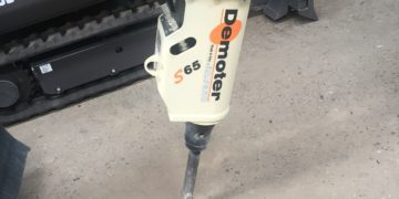 Demotor S65 hydraulik hammer 500kr. pr. døgn